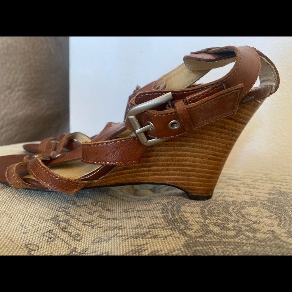 Shoes - Picture 3 of 5